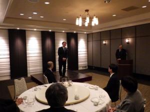 ②