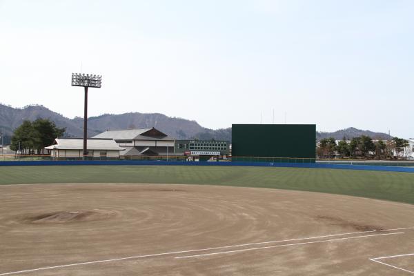 稲川野球場写真2