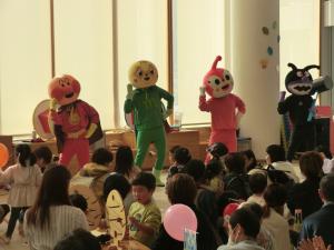 アンパンマンと踊ろうの様子
