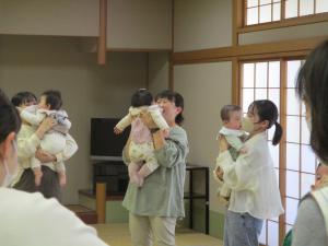 たかいたかい