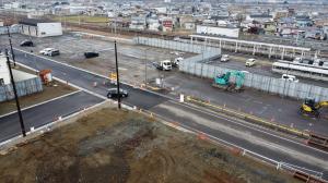 立体駐車場（国道13号線側から撮影）