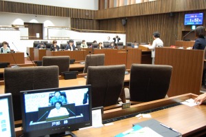 本会議場での様子